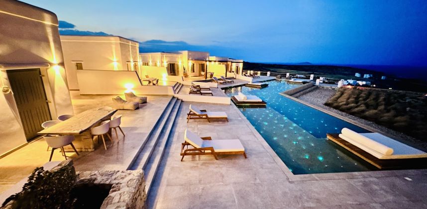 Villa with semi private pool
